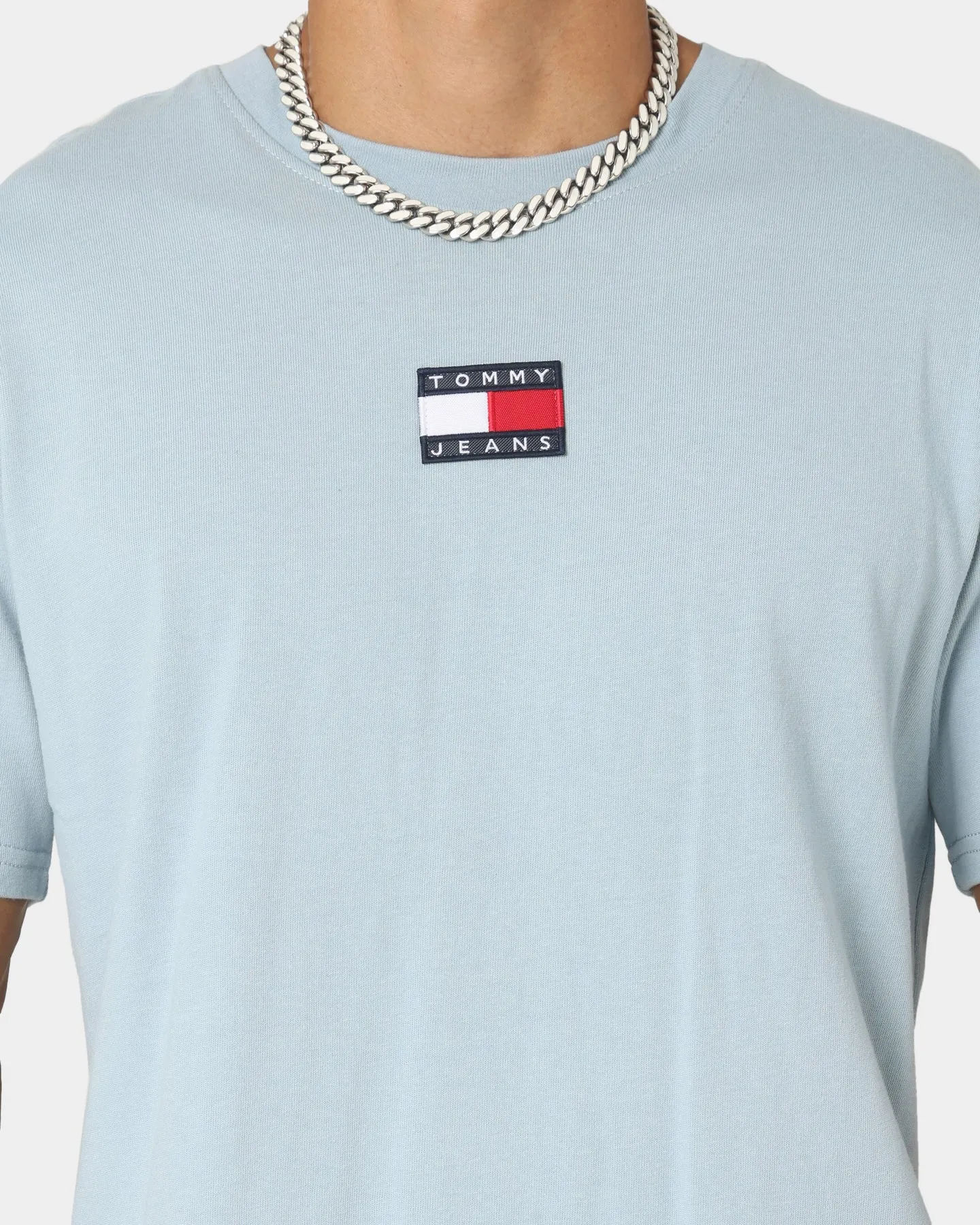 Tommy Jeans Tommy Badge T-Shirt Cloudy