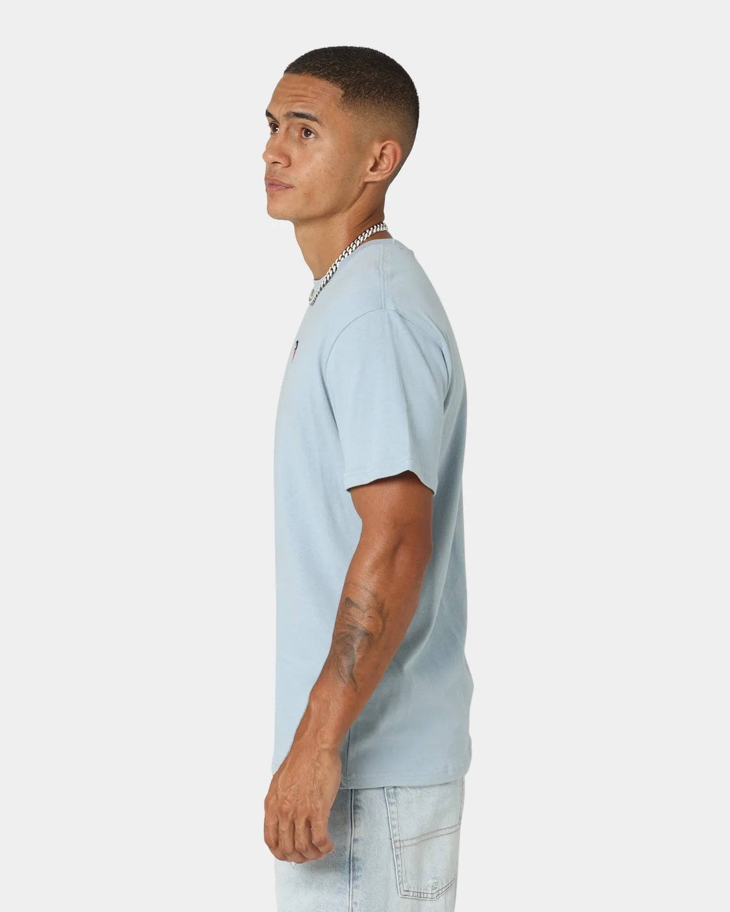 Tommy Jeans Tommy Badge T-Shirt Cloudy