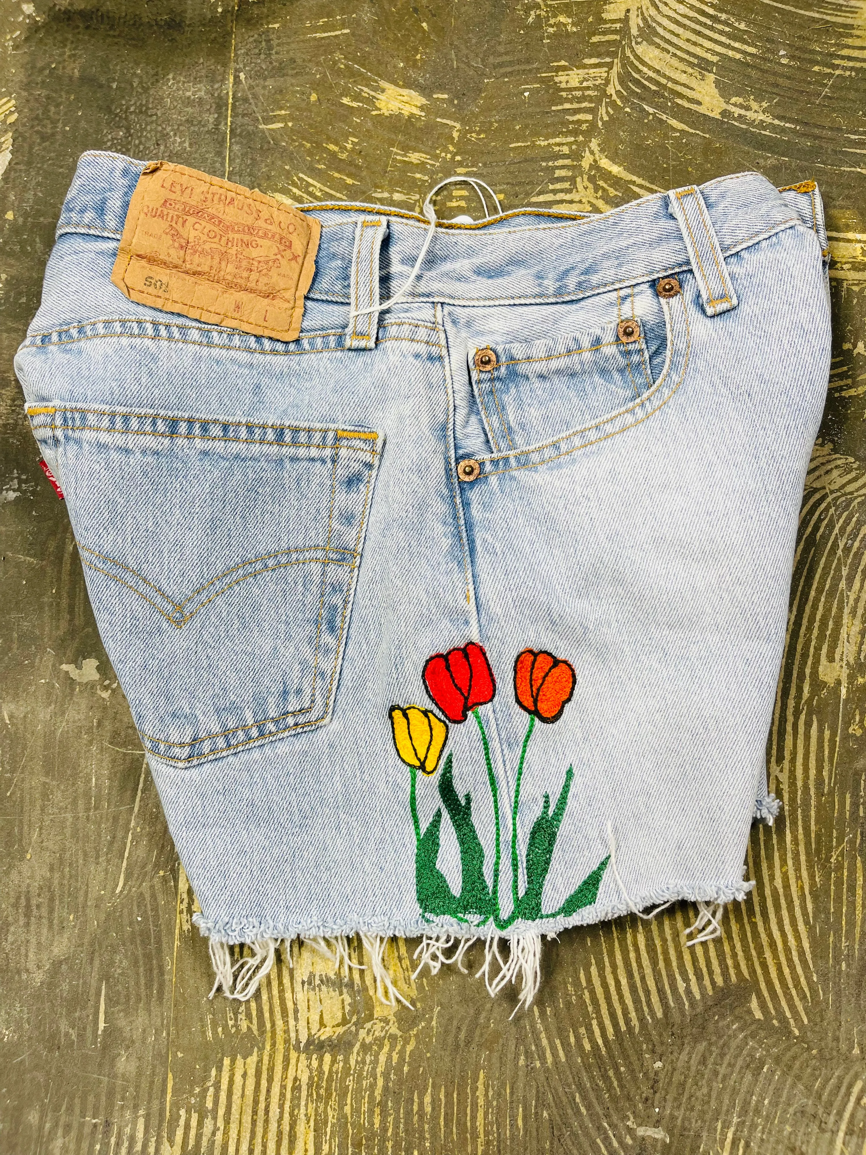 Vintage Levi’s 501 Denim Chain-Stitch Tulip Shorts (JYJ0524-236)